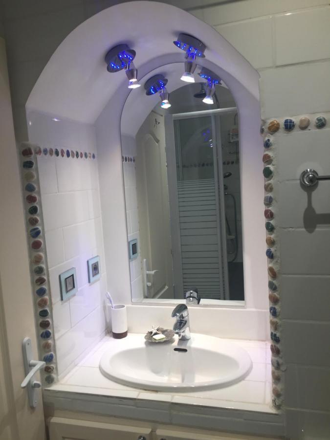Appartement De Charme Au Coeur De Saint-Tropez Eksteriør billede